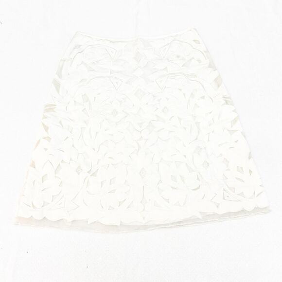 Josie Natori A-Line Skirt Embroidered Design Tulle White Wedding Size 8 MINT - Picture 2 of 5